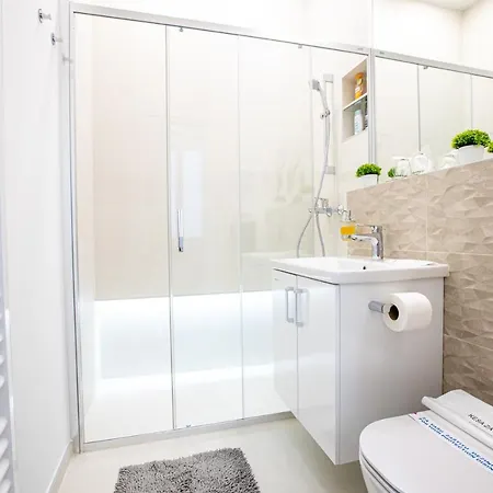 דירה Theatre Square נובי סאד