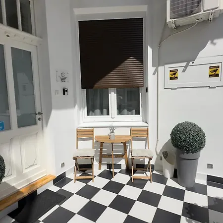 דירה Theatre Square *